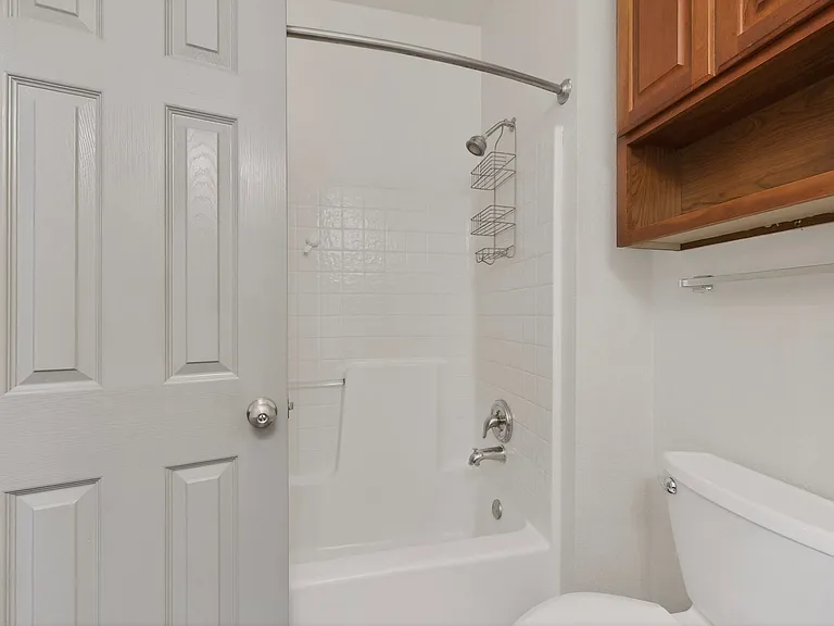 1409 Clear Creek Dr — Photo 30