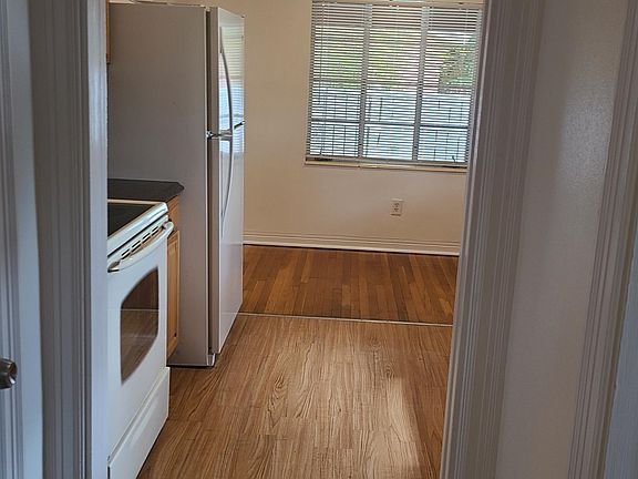 5th image of 5126 30th Ave N