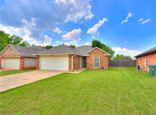 1941 Olde School Rd, Edmond, OK 73012