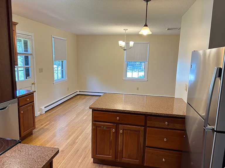 7 Oak St #5 — Photo 14