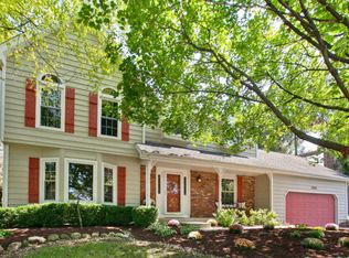 1485 Braewood Dr, Algonquin, IL 60102