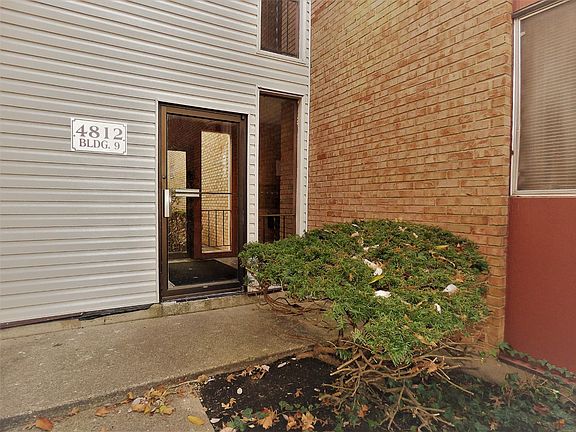 2nd image of 4812 Chalet Dr #8