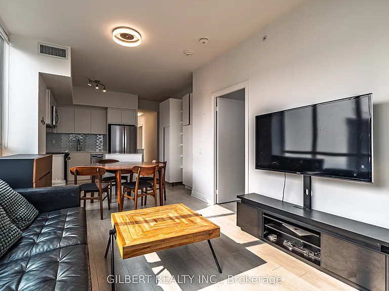 1461 Lawrence Ave W #1810 — Photo 14