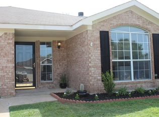 1900 Canyon Ridge St, Fort Worth, TX 76131