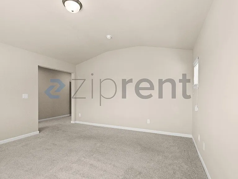 4323 235th Pl SE — Photo 21