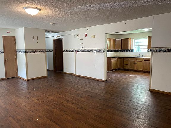 4th image of 506 E 14th Ave