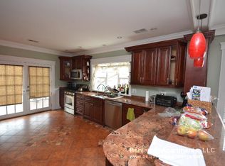127 Nonantum St #1, Brighton, MA 02135