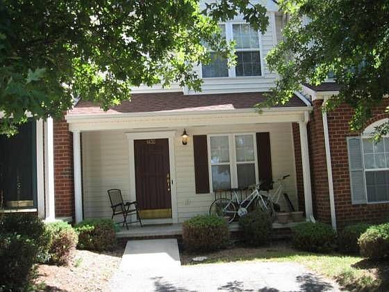1st image of 1435 Providence Blvd