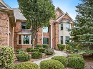 280 Joshua Dr, Lake Zurich, IL 60047