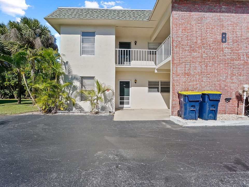 1st image of 1900 S Kanner Hwy APT 8-101