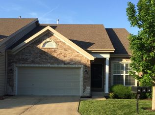 120 Baxter Commons Dr, Ballwin, MO 63011