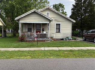 364 W Cherry St, Scottsburg, IN 47170