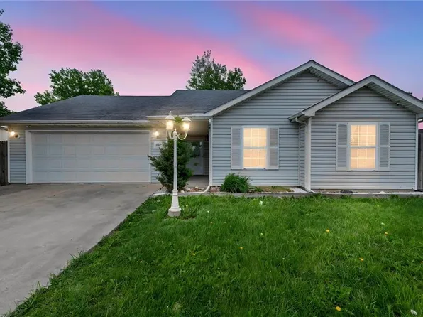 605 Bob Griffin Rd, Cameron, MO 64429