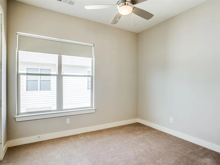 2325 Stutz Dr #41 — Photo 20