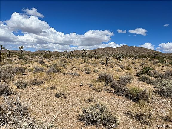 2nd image of 8262 W Las Cruces Drive