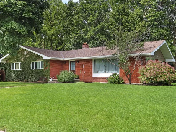 230 Devils LANE, Walworth, WI 53184