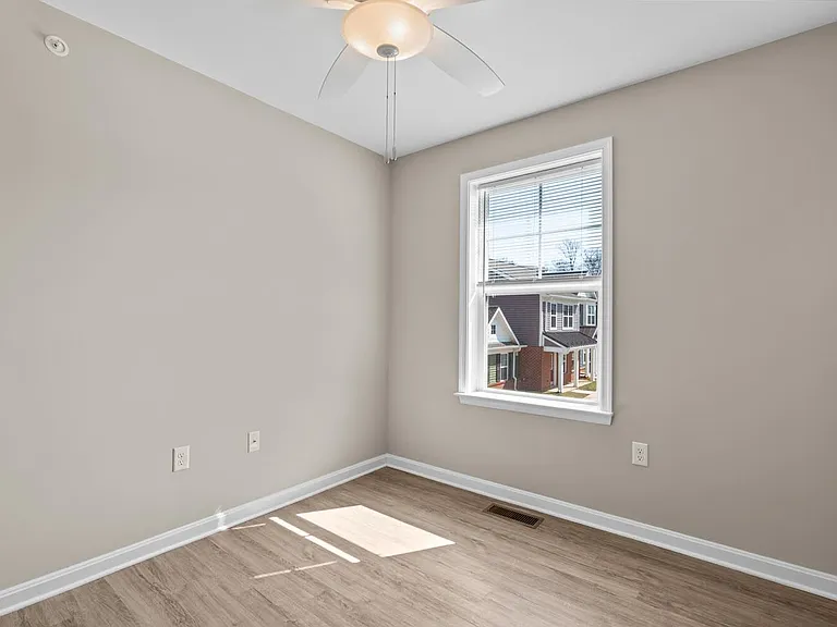 Brock Bridge Landing — Photo 27