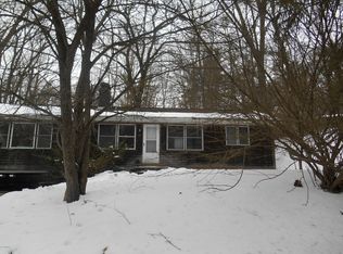 83 Alta Dale Ave NE, Ada, MI 49301