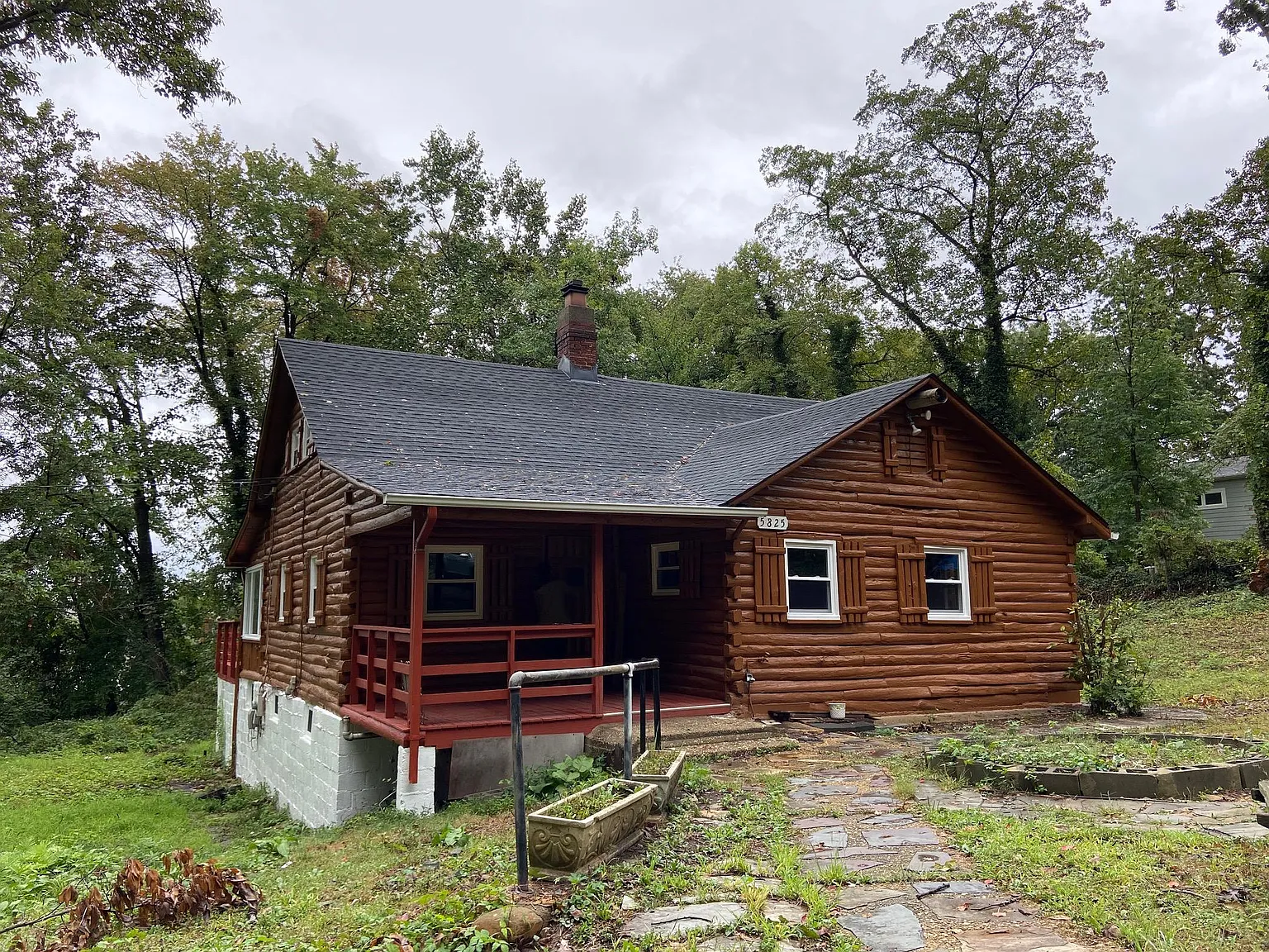 4 bed, 1652 sqft, $3,300 — Photo 3
