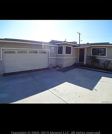 2nd image of 2918 Gardena St