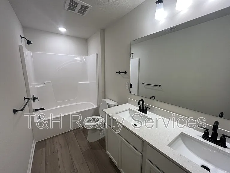 13132 Himalaya Cir — Photo 21