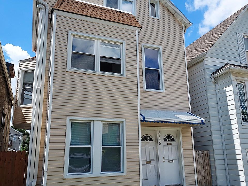 1st image of 3750 N Sacramento Ave #2
