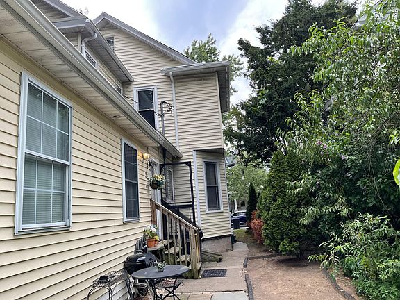 5th image of 515 Scott St #2