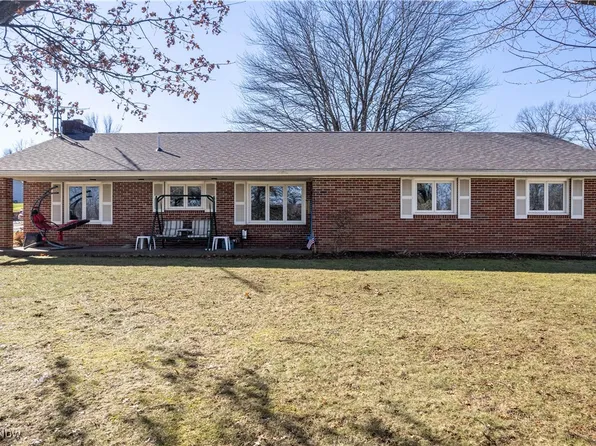 8021 High Mill Ave NW, Canal Fulton, OH 44614