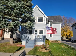 527 Theresa St #2, Clayton, NY 13624