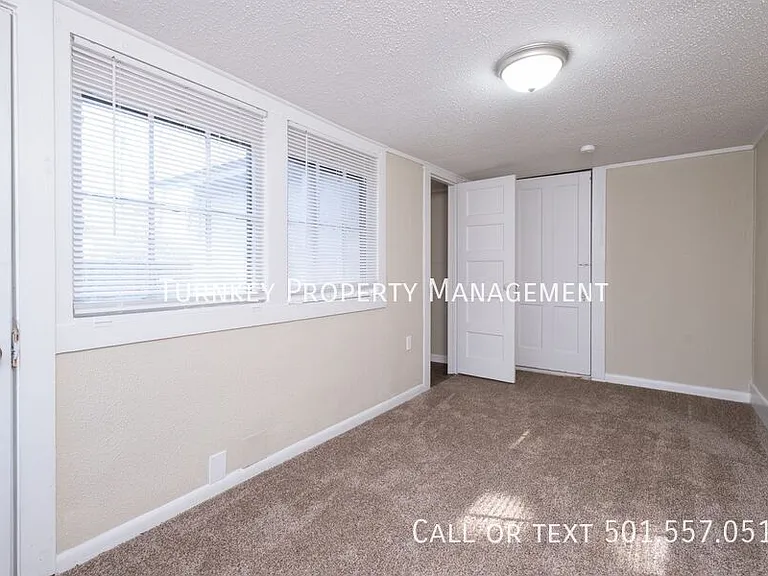 1308 W 21st St — Photo 8