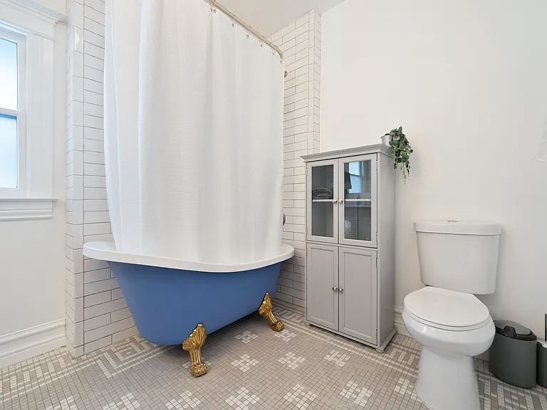 749 Columbia Ave #201 — Photo 4