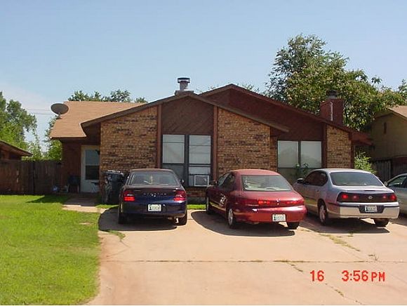 2nd image of 2816 SE 55th St