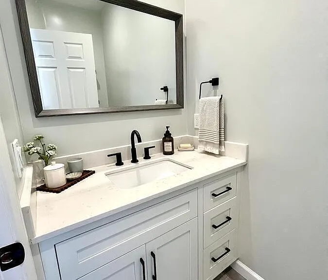 2019 Carnegie Ln #6 — Photo 13