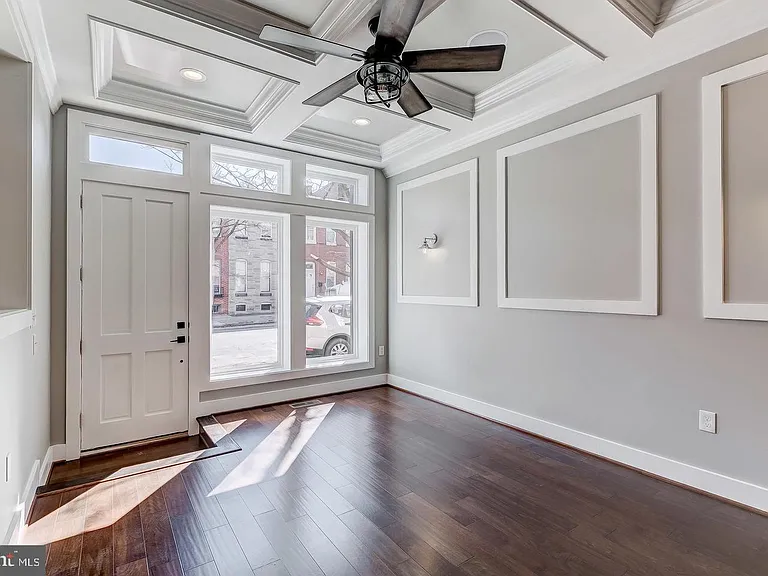 1440 S Charles St — Photo 14