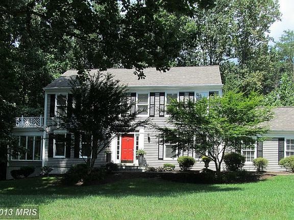 2nd image of 9902 Shady Slope Ct