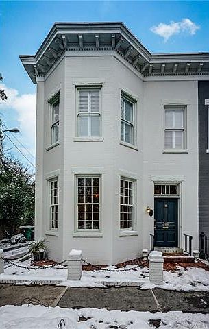 1st image of 300 W Allen Ave