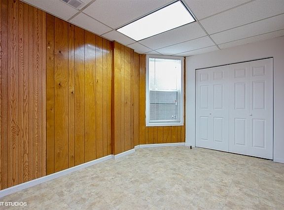 5th image of 6353 S Ellis Ave Unit 2NDFLR