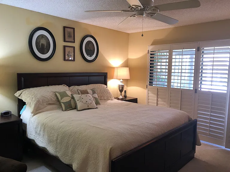15 Leisure World — Photo 23