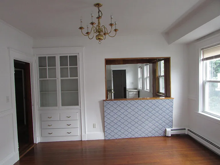 102 Putnam St #2 — Photo 8