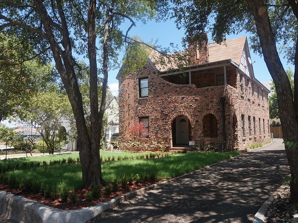 1st image of 2619 Lubbock Ave