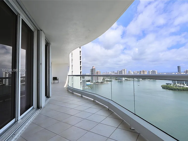 7000 Island Blvd #2605 — Photo 17