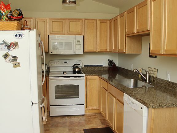 4th image of 3315 Stanhope Dr