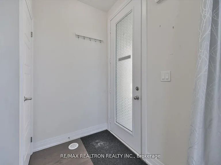 721 Lawrence Ave W #73 — Photo 9