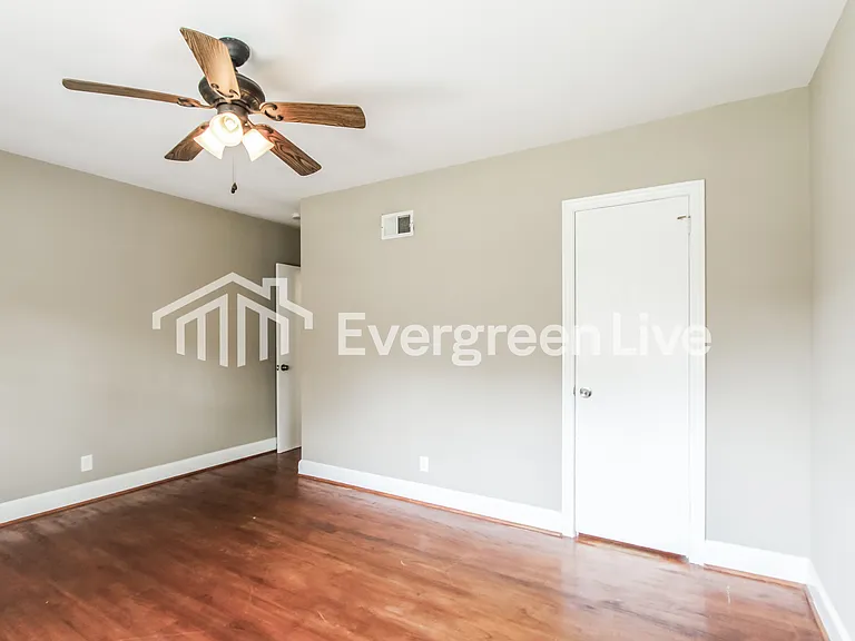 12 Fairway Dr — Photo 11