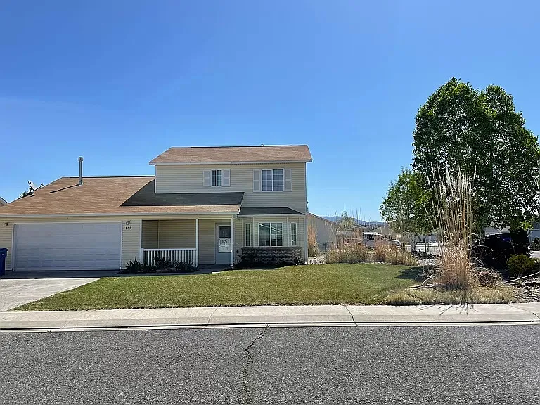 800 Cow Bell Ct — Photo 1