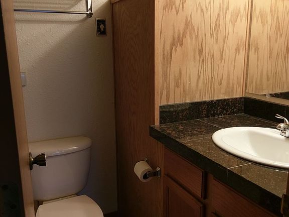 5th image of 1015 S Juniper Dr APT A