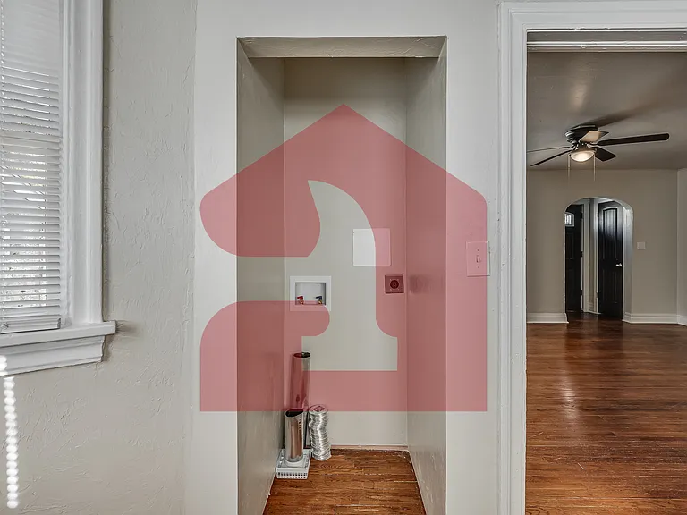 704 NW 92nd St #B — Photo 55