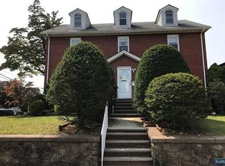 530 Broad St, Carlstadt, NJ 07072