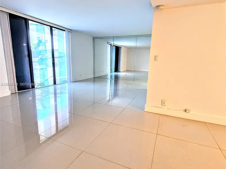 18181 NE 31st Ct #1910 — Photo 9