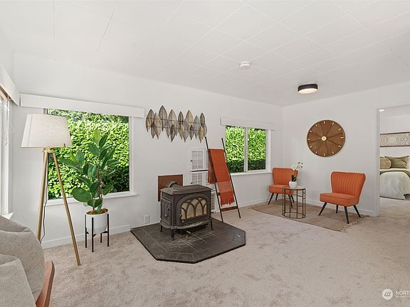 5th image of 14903 13th Avenue S